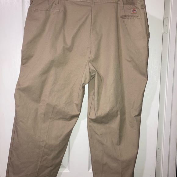 🟡Bundle 4 for $15🟡 Dickies Men khaki pants (big & tall) - Picture 2 of 4